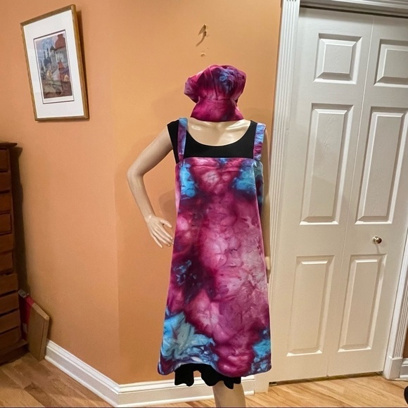 Hand tie dyed ice dyed adult size apron matching toque chef's hat purple - Picture 3 of 7